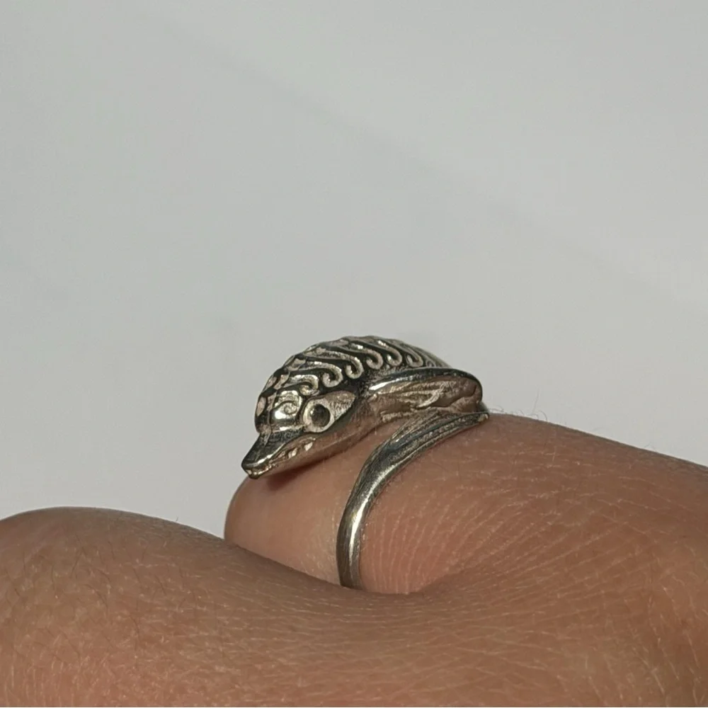 Vintage 925 Sterling Silver Adjustable Dolphin Ring 3.7g